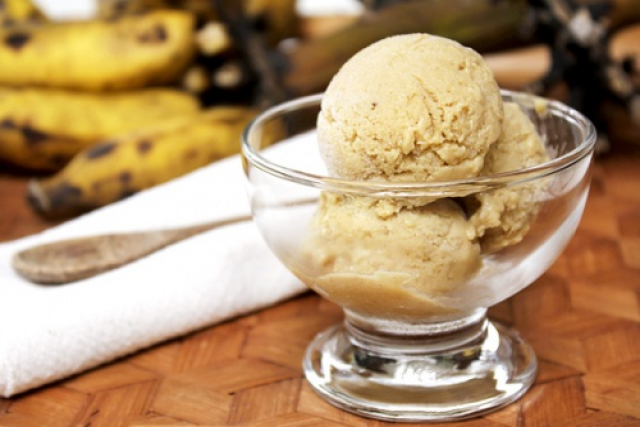 sorvete de banana receita 500x338