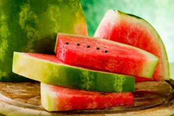 12 benefícios da melancia para a saúde (com receitas saudáveis) – Tua Saúde
